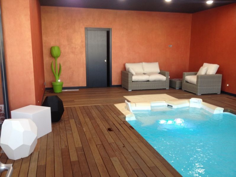 室內別墅泳池 室內別墅泳池